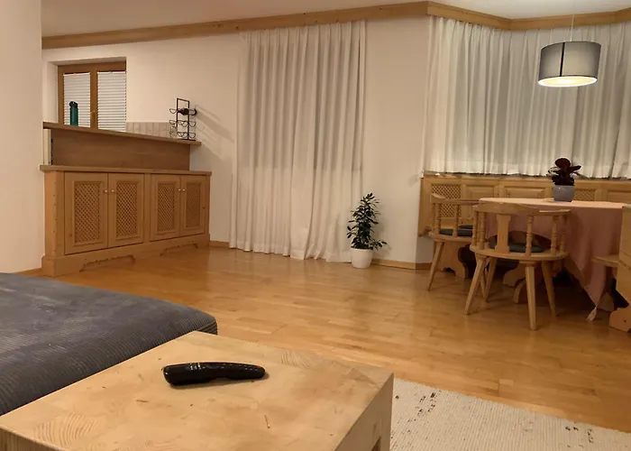 Gundhabing Apartment *